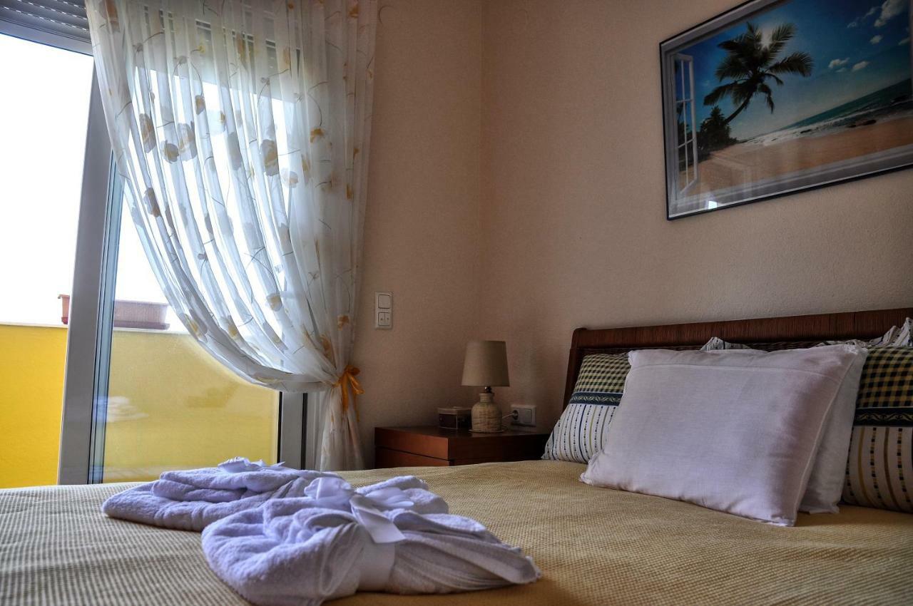 Martha'S Villa Nea Iraklitsa Екстер'єр фото