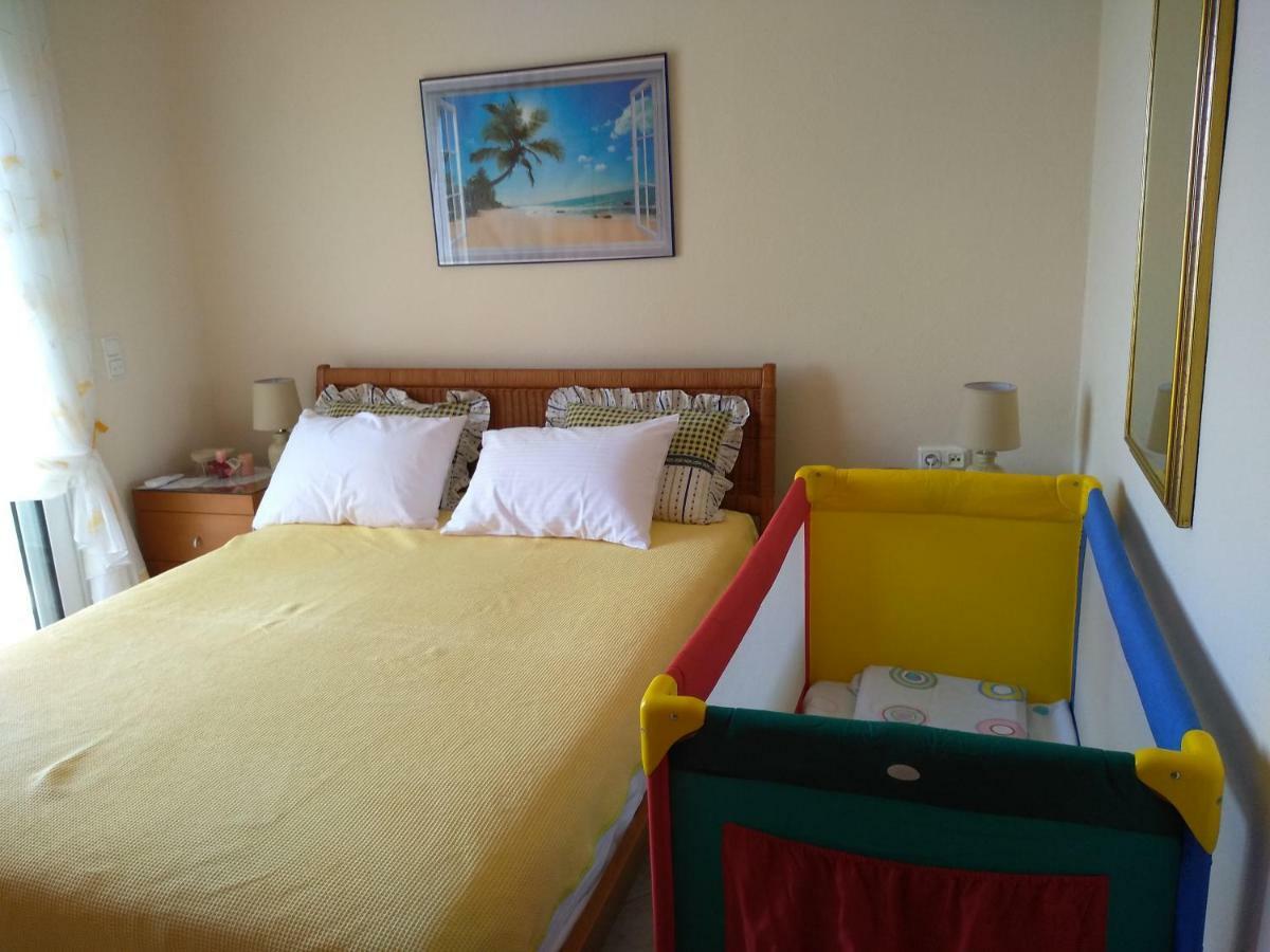 Martha'S Villa Nea Iraklitsa Екстер'єр фото